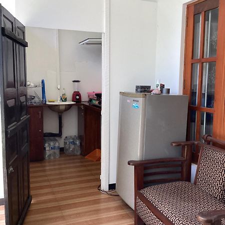 Aroma Guest House Mirissa Esterno foto