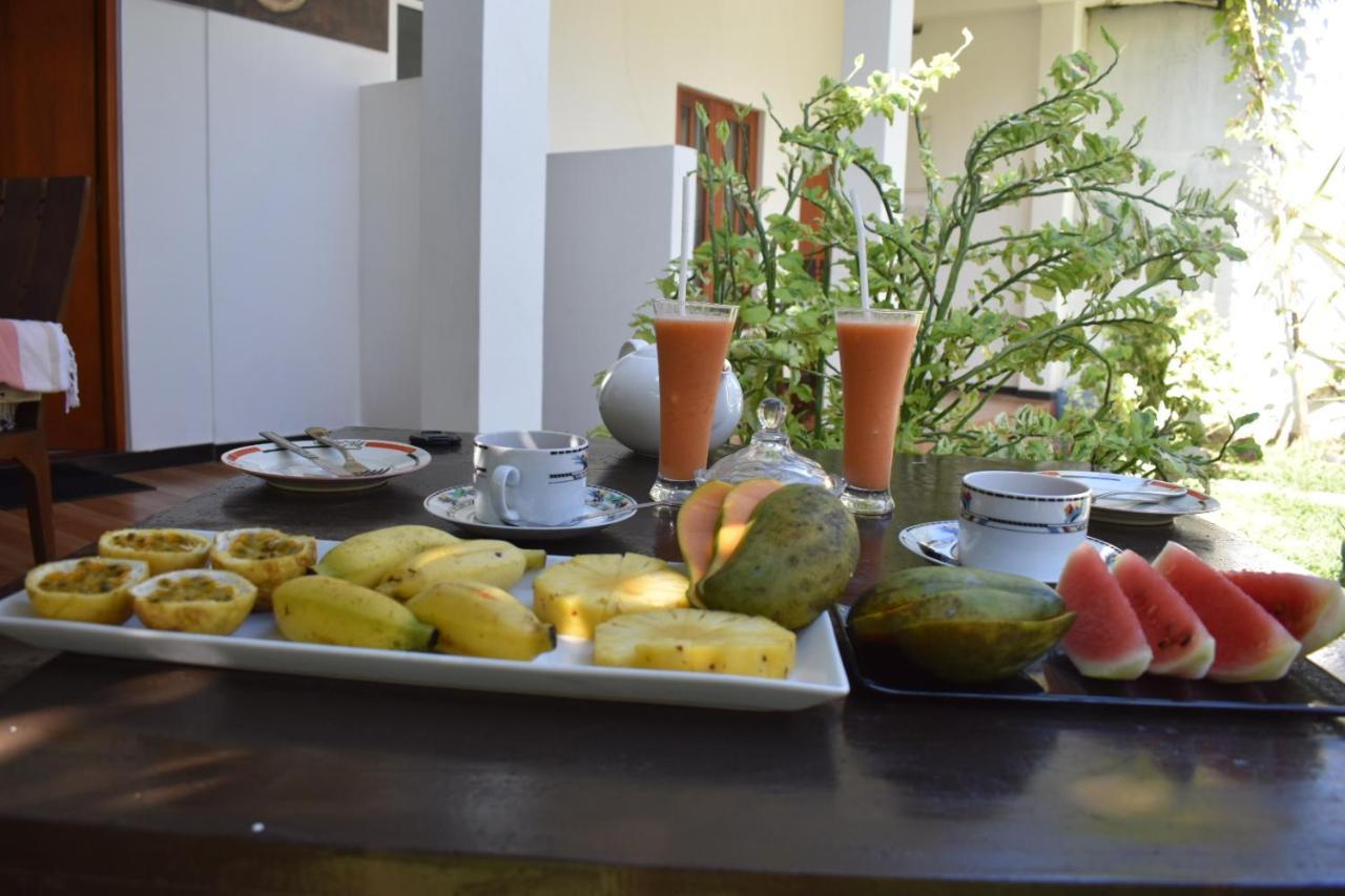 Aroma Guest House Mirissa Esterno foto