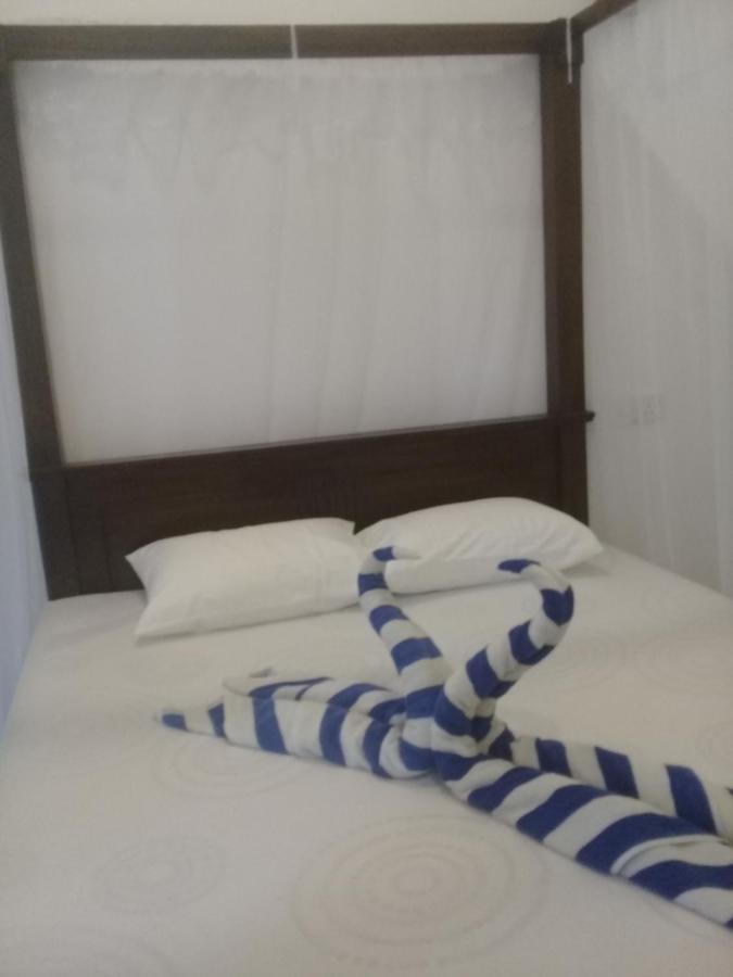 Aroma Guest House Mirissa Esterno foto